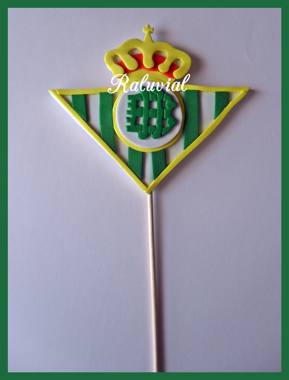 Escudo Real Betis Balompié en goma eva